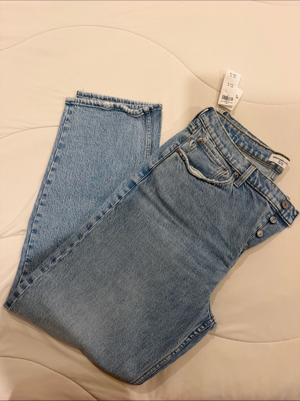 NWT The Dad High Rise Abercrombie & Fitch Vintage Light Wash Straight-Leg Jeans